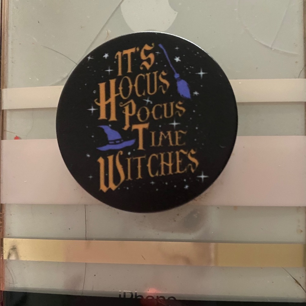 Hocus Pocus phone stand